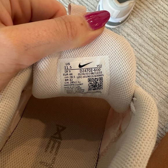 Nike Metcon women’s size 11.5 baby pink - Picture 3 of 8